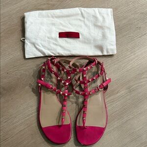Valentino Pink RockStudd Flat Sandals size 9-9.5 usa